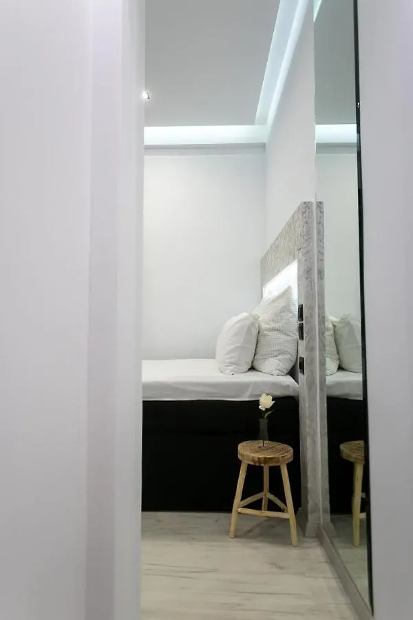 Near To White Tower 40Sqm , Gas Heating, Optical Fiber, 2Smart Tv, Private Entrance Lägenhet Thessaloníki