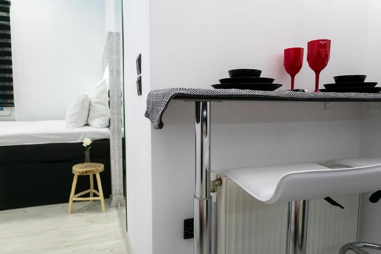 Near To White Tower 40Sqm , Gas Heating, Optical Fiber, 2Smart Tv, Private Entrance Apartamento Tessalónica