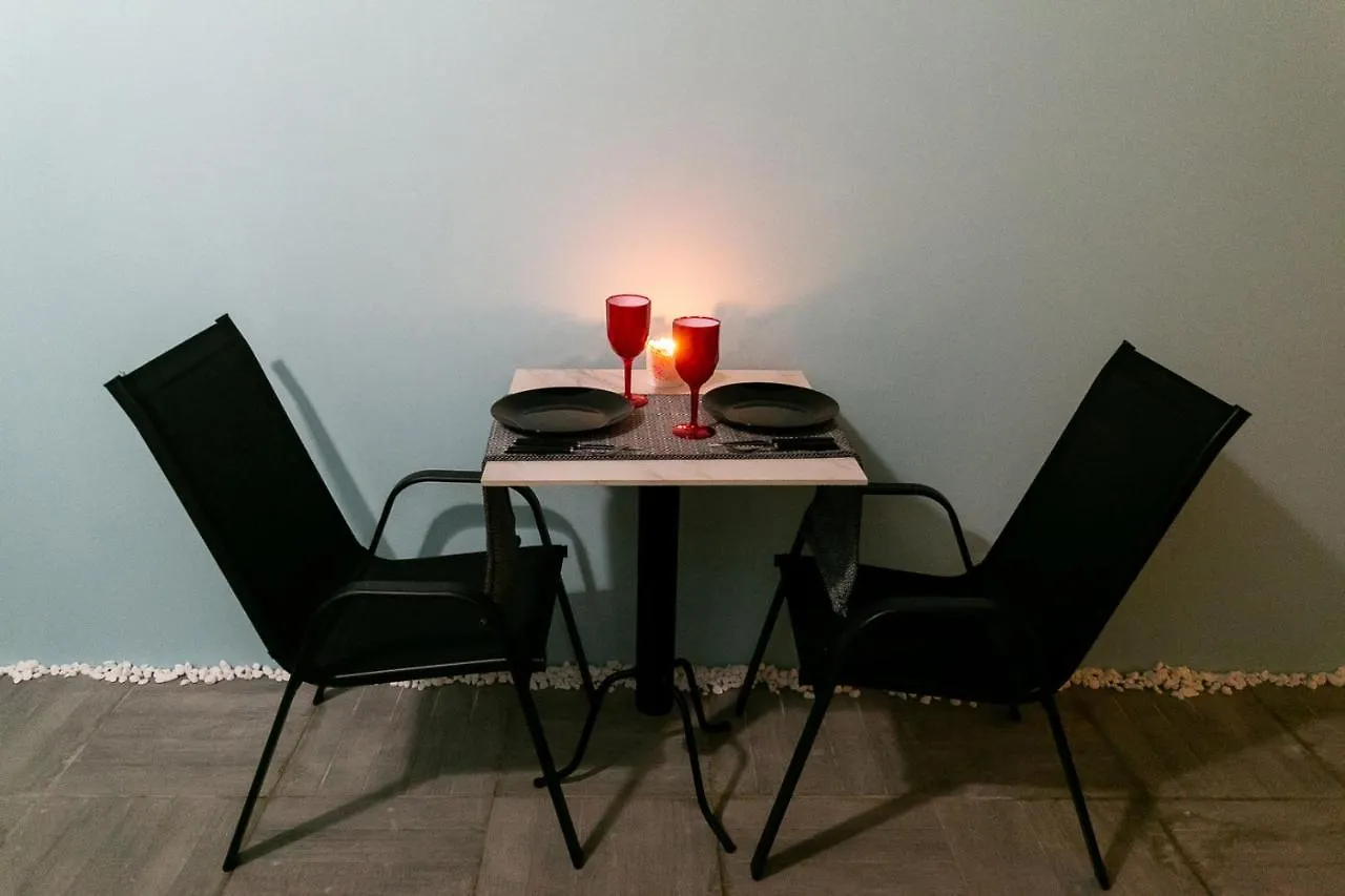Near To White Tower 40Sqm , Gas Heating, Optical Fiber, 2Smart Tv, Private Entrance Apartamento Tessalónica Grécia
